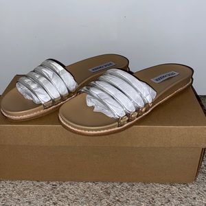 Steve Madden Drips Slides